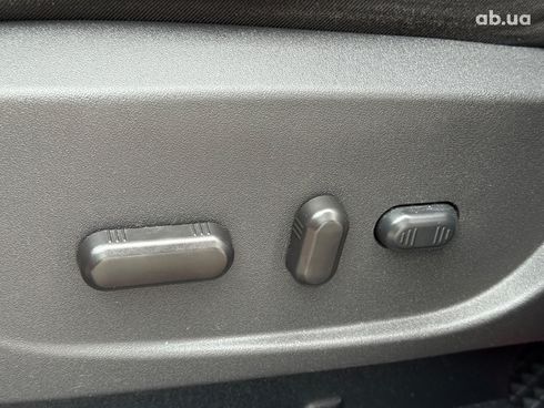 Ford Escape 2017 красный - фото 23