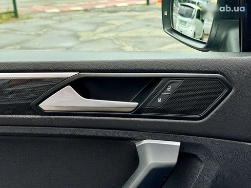 Volkswagen Tiguan 2021 - фото 16