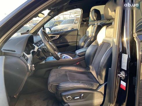 Audi Q7 2018 - фото 21