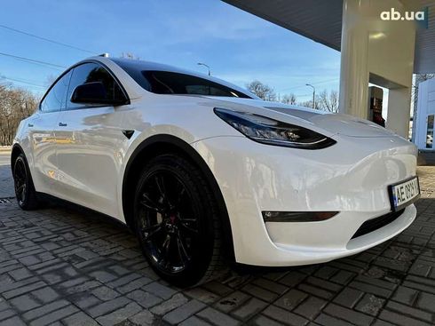 Tesla Model Y 2022 - фото 12