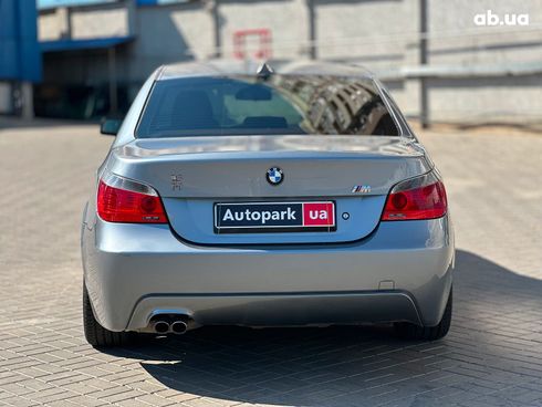 BMW 5 серия 2004 серый - фото 5