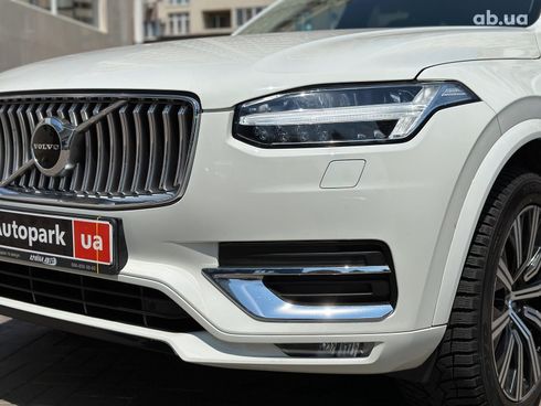 Volvo XC90 2020 белый - фото 7