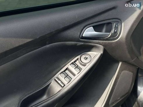 Ford Focus 2015 - фото 12