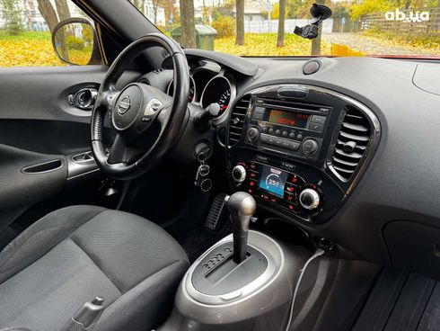Nissan Juke 2012 красный - фото 27