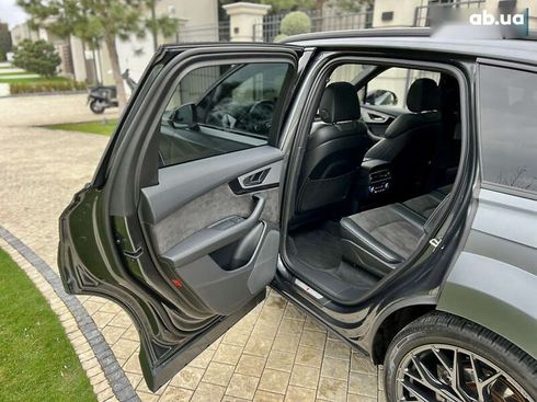 Audi Q7 2017 - фото 30
