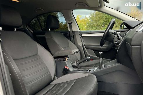 Skoda Octavia 2019 - фото 20
