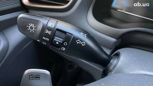 Hyundai Ioniq 2018 - фото 28