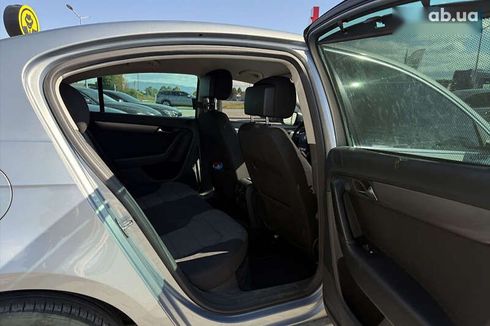 Volkswagen Passat 2012 - фото 12
