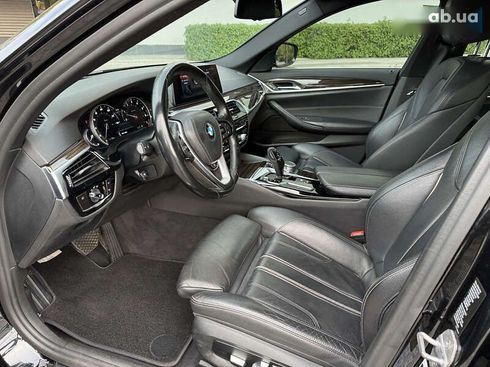 BMW 5 серия 2017 - фото 11