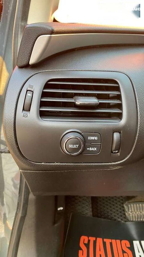Chevrolet Volt 2012 - фото 18
