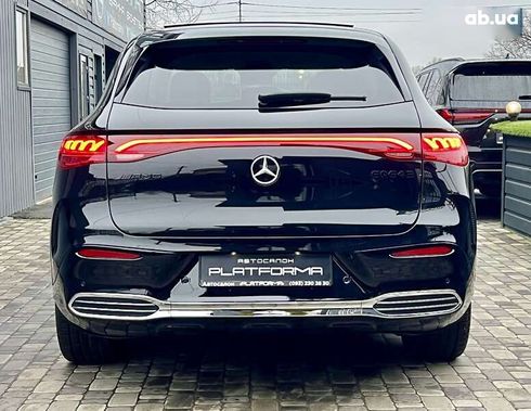 Mercedes-Benz EQE-Класс 2023 - фото 9