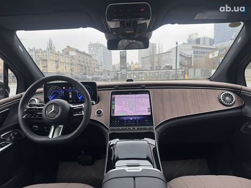 Mercedes-Benz EQE-Класс 2024 - фото 22