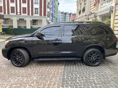 Toyota Sequoia 2018 черный - фото 8