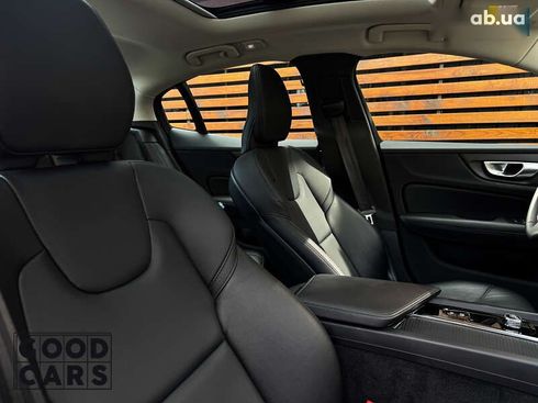Volvo S60 2024 - фото 22