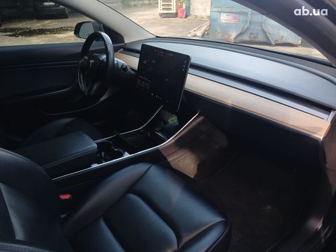 Tesla Model 3 2019 черный - фото 20