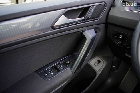 Volkswagen Tiguan 2022 - фото 19