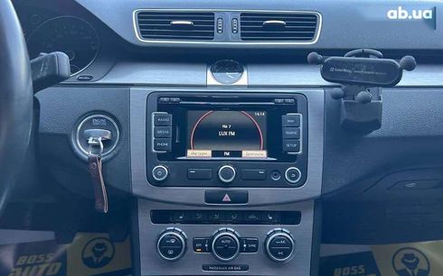 Volkswagen Passat 2012 - фото 15