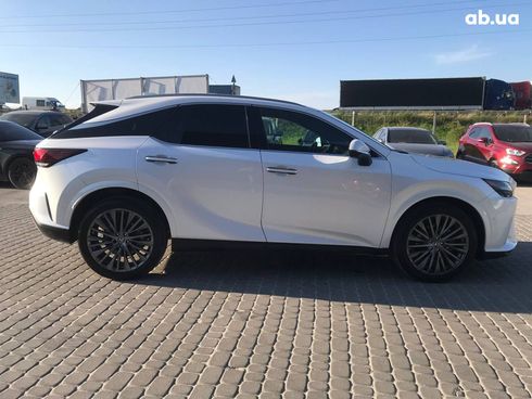Lexus rx 350 2023 белый - фото 3