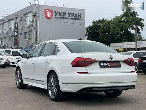 Volkswagen Passat 2017 - фото 8