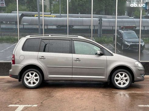 Volkswagen Touran 2008 - фото 4