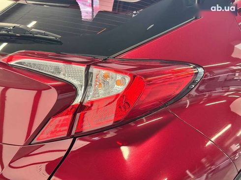Toyota C-HR 2017 - фото 14