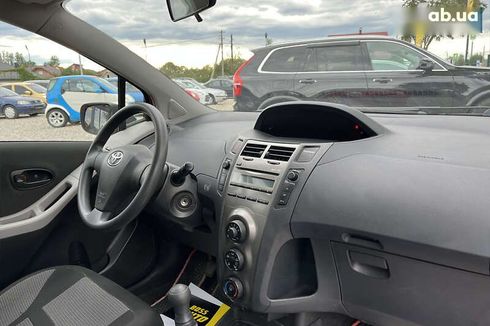 Toyota Yaris 2010 - фото 23