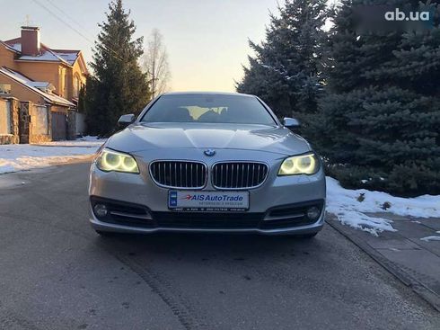 BMW 5 серия 2015 - фото 3