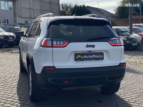 Jeep Cherokee 2019 - фото 6