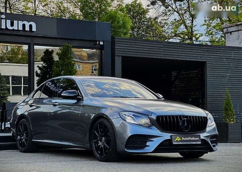 Mercedes-Benz E-Класс 2020 - фото 9