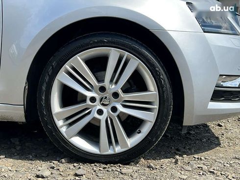 Skoda Octavia 2019 - фото 20