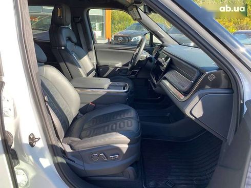 Rivian R1T 2022 - фото 26