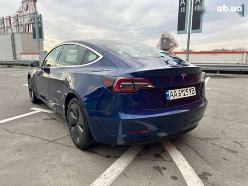 Tesla Model 3 2019 - фото 18