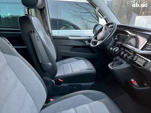 Volkswagen Multivan 2021 - фото 14