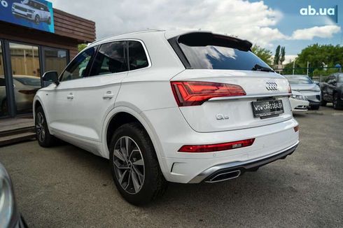 Audi Q5 2021 - фото 13