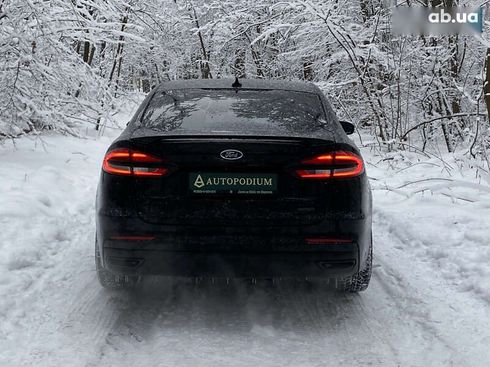 Ford Fusion 2020 - фото 6