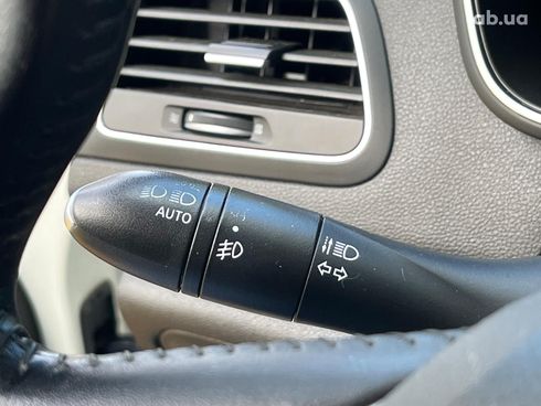 Renault Megane 2018 белый - фото 34
