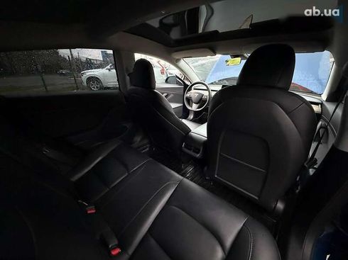 Tesla Model 3 2021 - фото 15