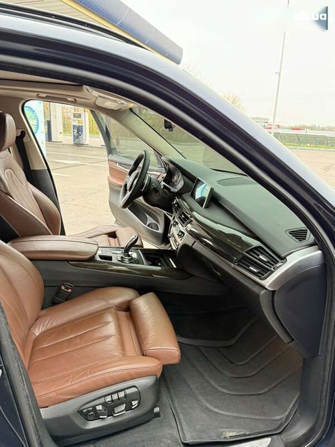 BMW X5 2014 - фото 25