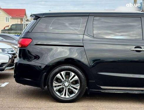 Kia Carnival 2020 - фото 10