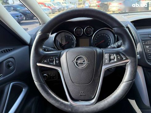 Opel Zafira 2015 - фото 23