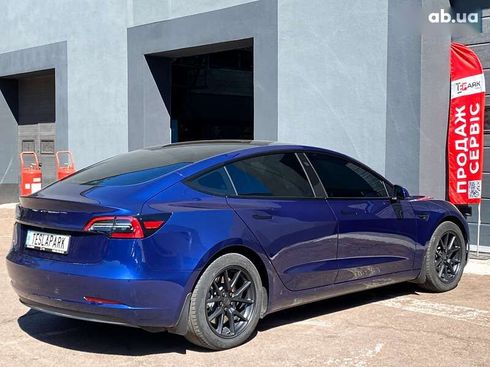Tesla Model 3 2023 - фото 10