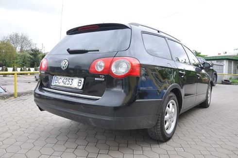 Volkswagen Passat 2010 - фото 6