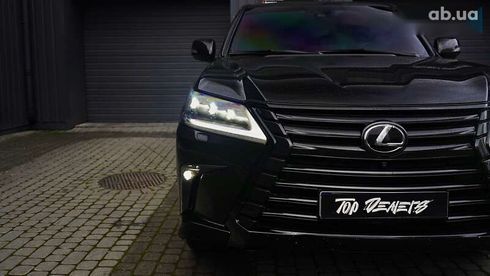 Lexus LX 2019 - фото 8
