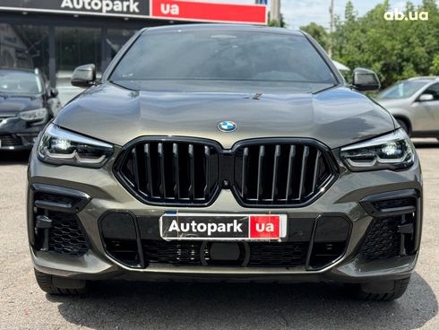 BMW X6 2022 зеленый - фото 2