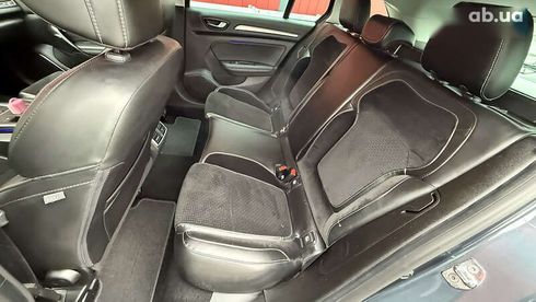Renault Megane 2016 - фото 30