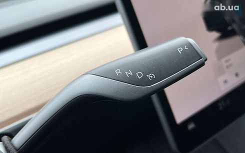 Tesla Model Y 2024 - фото 14