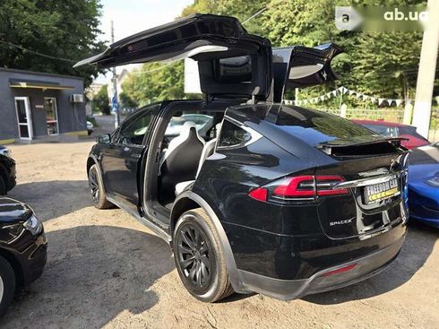 Tesla Model X 2019 - фото 8