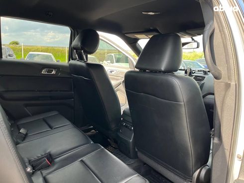 Ford Explorer 2017 серый - фото 18