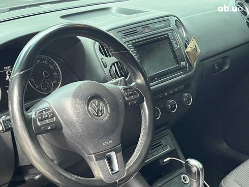 Volkswagen Tiguan 2018 серый - фото 24