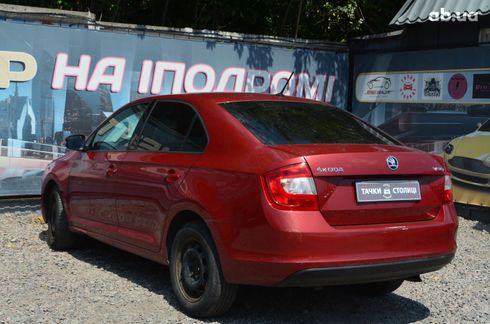 Skoda Rapid 2016 красный - фото 5